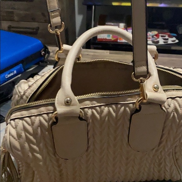 Purse - Picture 4 of 4